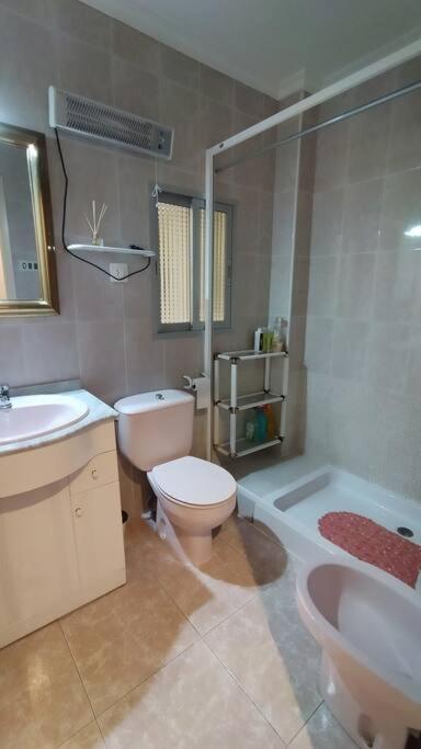 Charming Three Bedroom Apartment In Alcoi エクステリア 写真