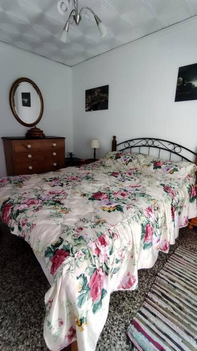 Charming Three Bedroom Apartment In Alcoi エクステリア 写真